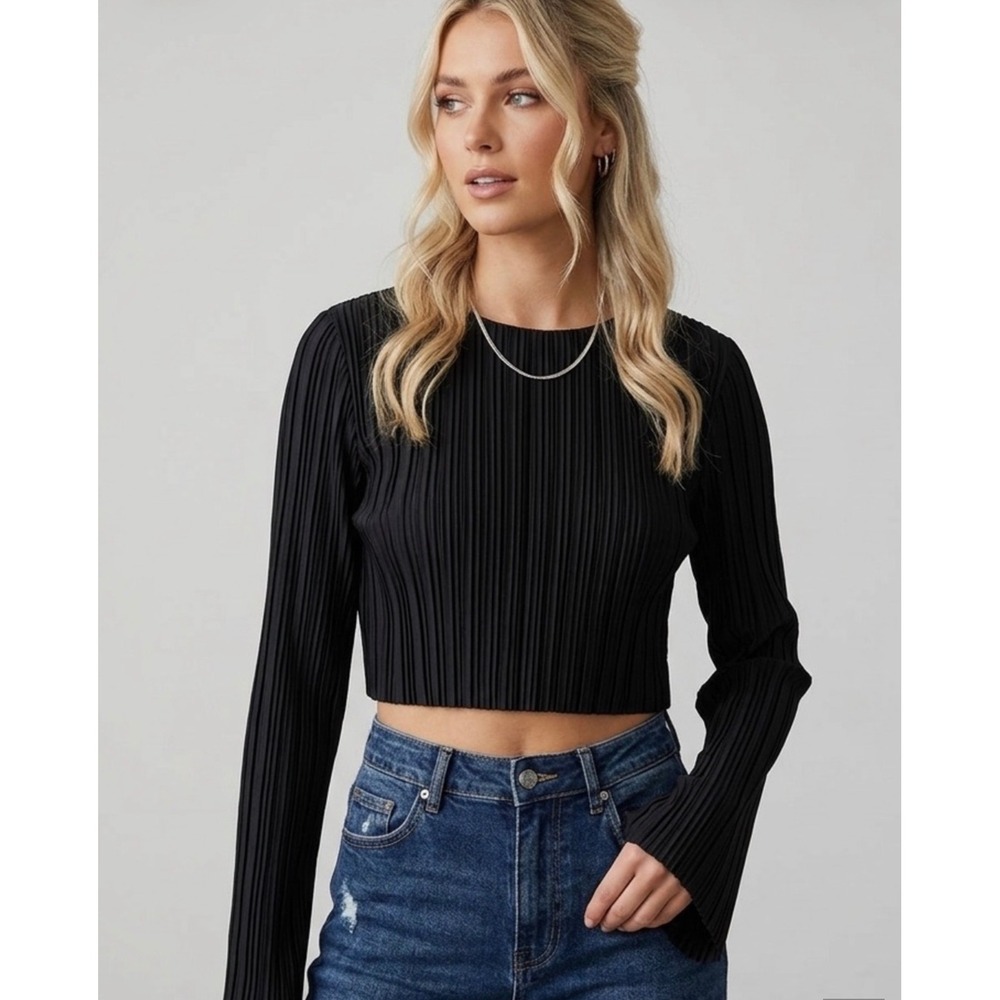 Mossman The Low Rider Crop Top Black Pleated Long Sleeve M94239 Womens 8